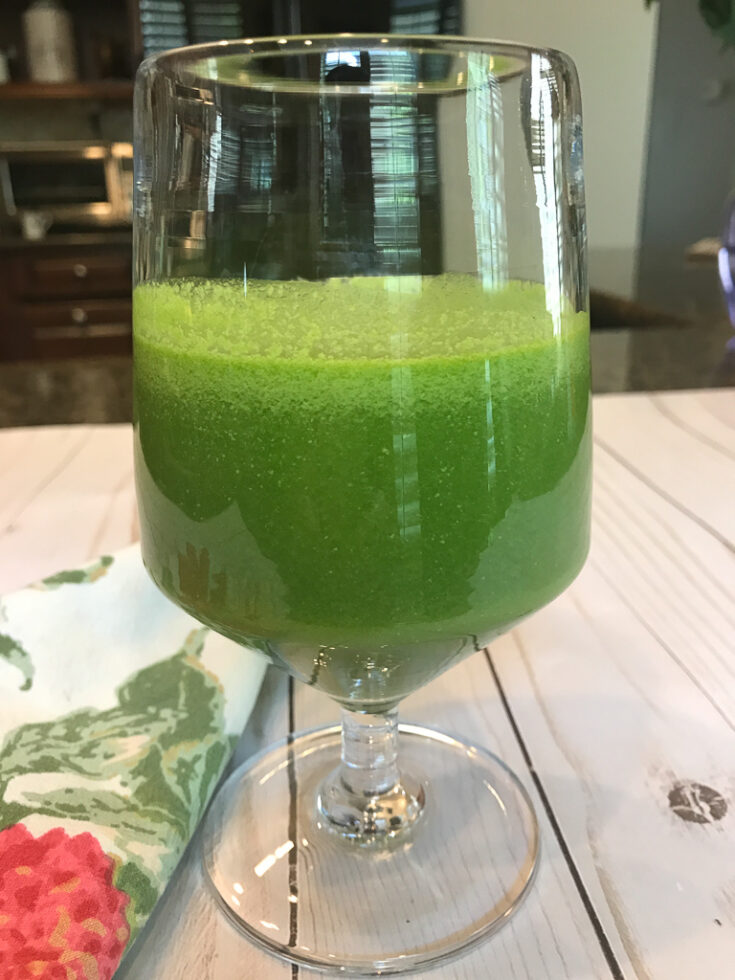 Green Smoothie Recipe | MyThinkBigLife.com